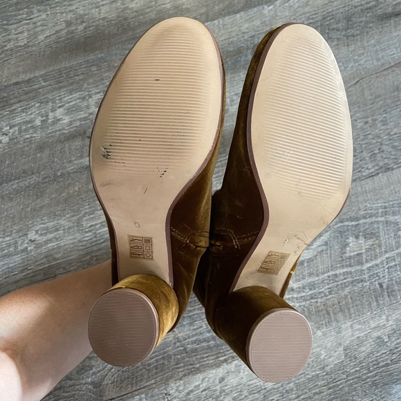 Madewell Esme Bow Boot in velvet - Picture 11 of 11